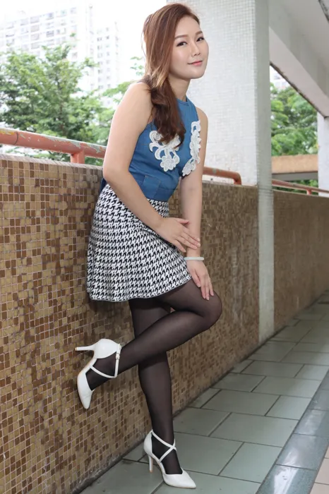 [Mzsock] NO.065 Erika black stockings high heels beautiful legs outdoor shot street photography#[106P]-11