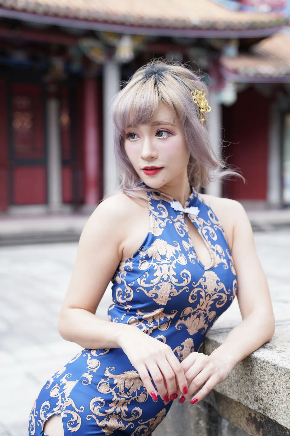 [Mzsock] NO.149 Xue Kaiyun blue flower short cheongsam with high heels and beautiful legs street photography#[105P]-98